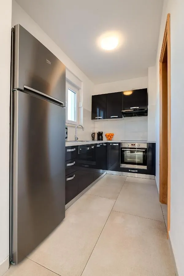 Villa Cera Pula Guest house