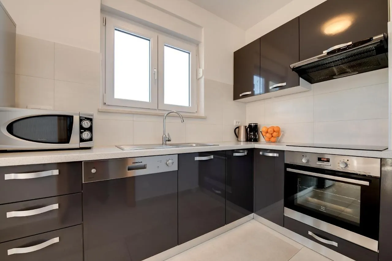 פולה Villa Cera בית הארחה